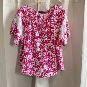 Adrienne Vittadini Women Top Size XL Floral Lace Textured Boho Cottagecore 18513